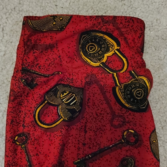 Lularoe Leggings - Picture 3 of 4